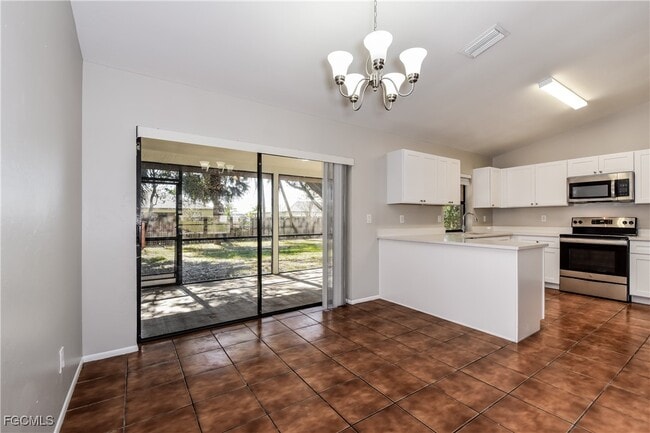 Photo - 714 SW 10th Terrace