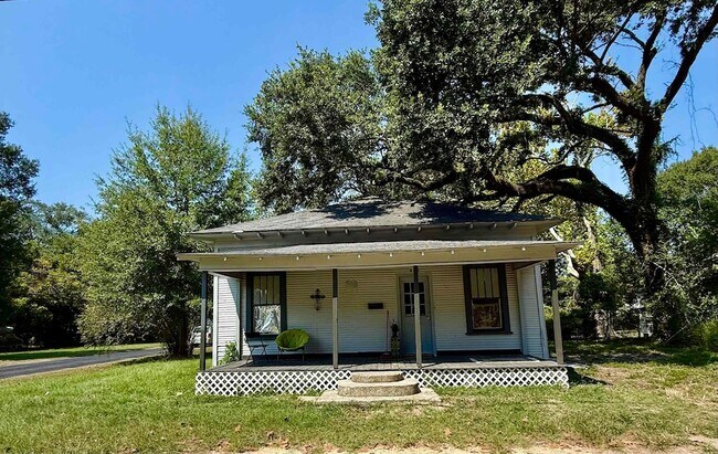 Photo - 470 S 3rd St