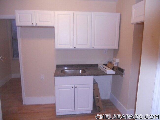Building Photo - 25 Division St Unit 1