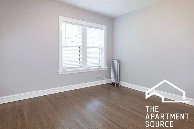 Photo - 1352 W Carmen Ave Unit 1352 West Carmen Avenue