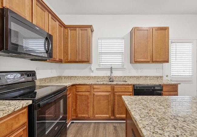 Photo - 147 Ofner Dr