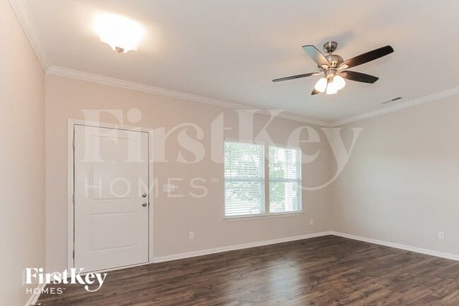 Photo - 3815 Streamside Dr