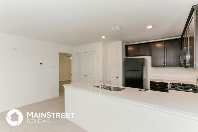 Photo - 2909 Greenhorn Ave