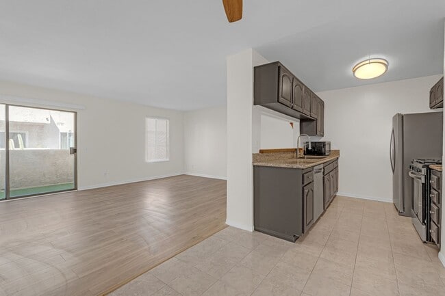 Photo - 1422 Rock Glen Ave Unit 1422 Rock Glen Ave. #214