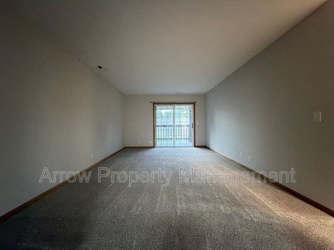 1660 Swanson Dr
