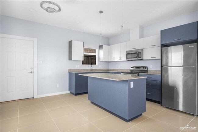 2013 Stardust Ln Unit 4