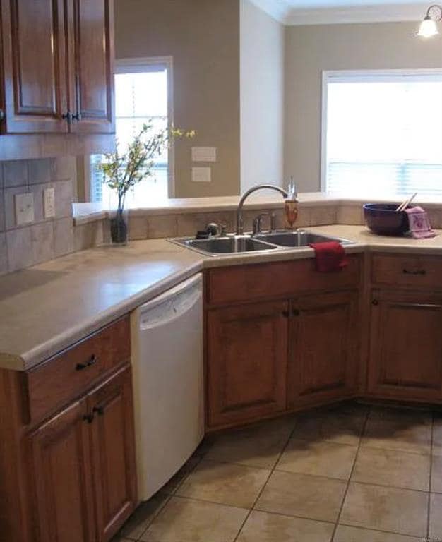 Photo - 655 Whistlewood Rd