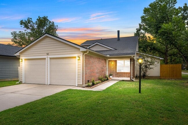 Building Photo - 90 W High Oaks Cir Rental