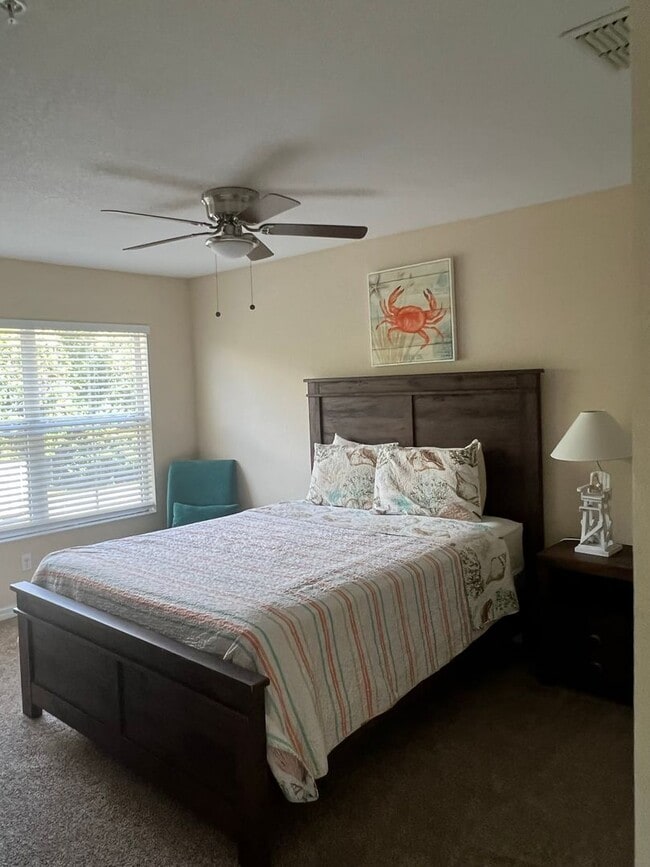 Building Photo - 4000 Santa Maria Dr