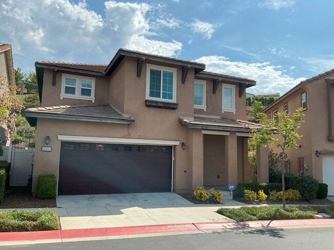 Building Photo - 4 Bed, 2 Bath - Fallbrook Single Family Home
