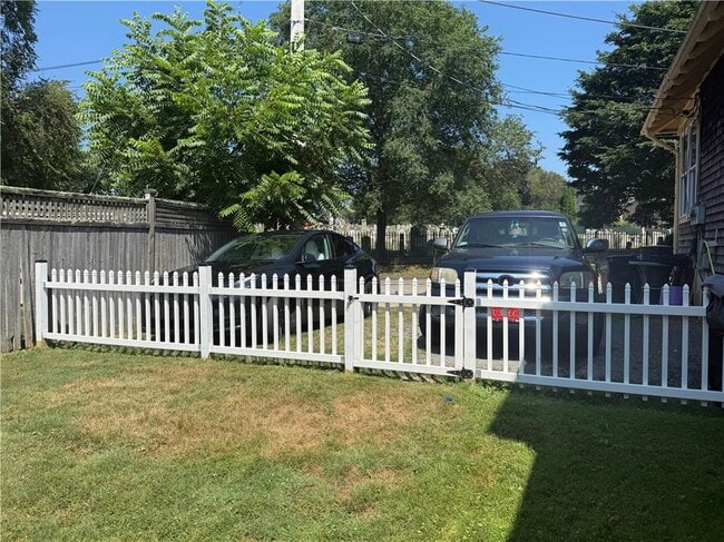 Photo - 60 Farewell St