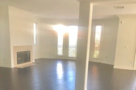 129 S Elm Dr