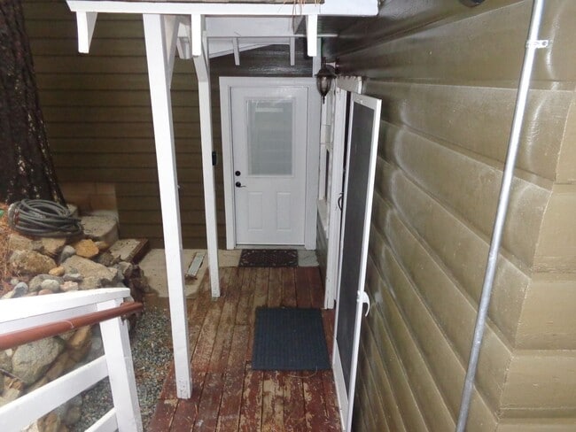 Photo - 4 BEDROOM ON KNOLL CIRCLE