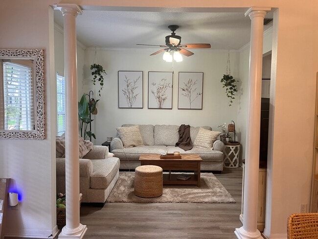 Photo - 10068 Old Haven Way