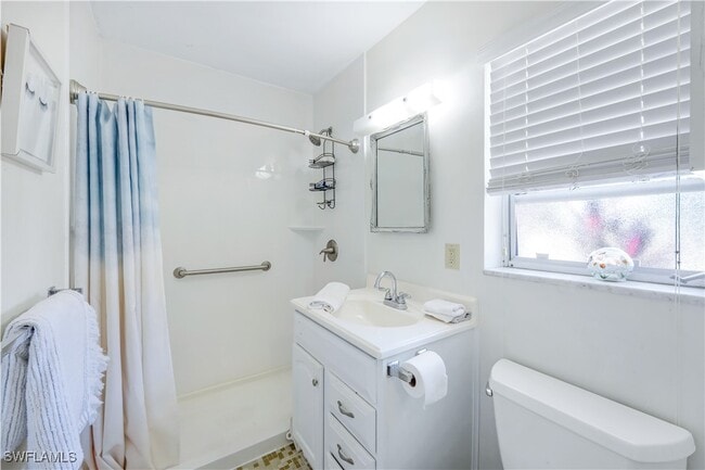 Photo - 1382 Jamaica Rd