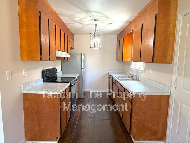 Photo - 1324 Parkwood Ave
