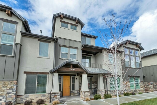 Building Photo - 10482 S Beetdigger Blvd Rental