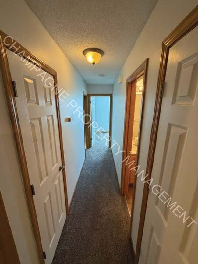 Photo - 6524/6528 NE 44th St Unit 6524