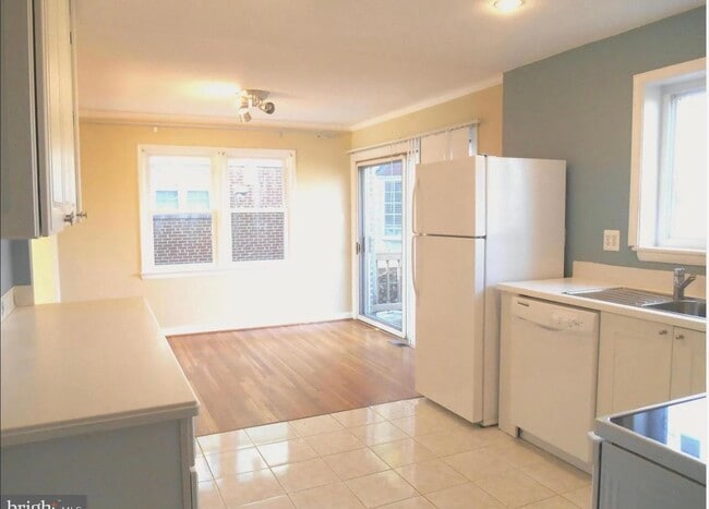 Photo - 5809 Greenlawn Dr