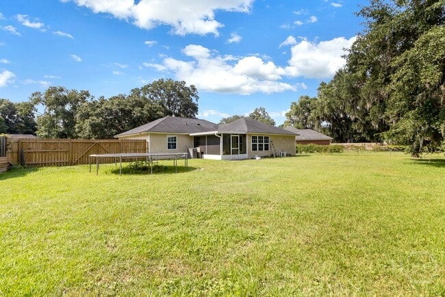 Building Photo - 402 Sterling Creek Dr Rental