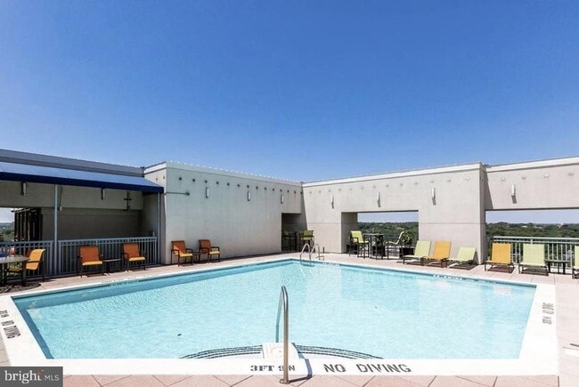 Photo - 851 N Glebe Rd Unit 810