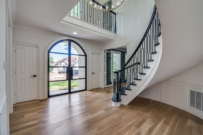 Photo - 200 Krohn Ct