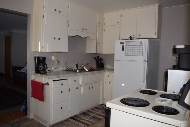 Photo - 1588 Case Ave