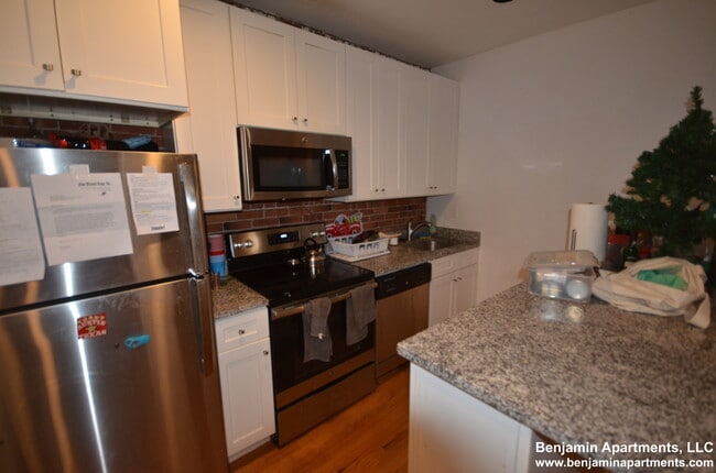 Building Photo - 480 Massachusetts Ave Unit 1