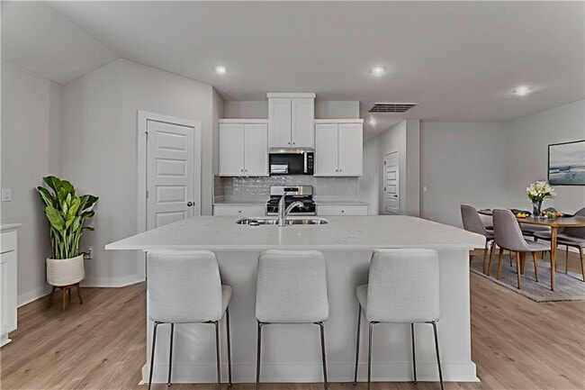 Photo - 4695 W Aurora St