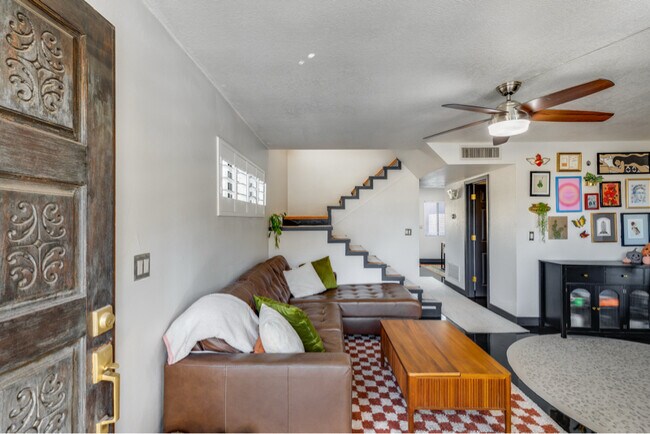 Photo - 5350 N Central Ave