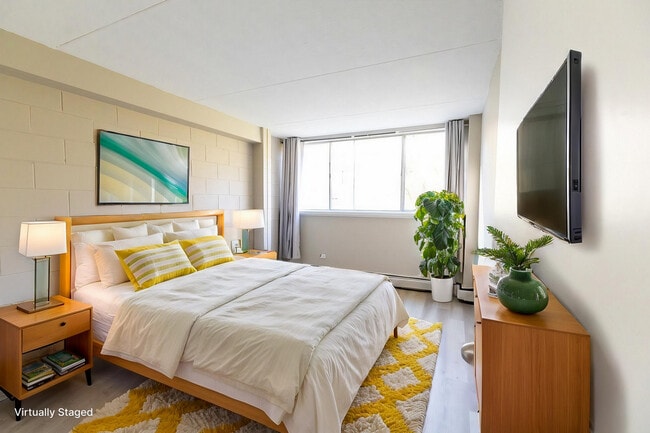 Building Photo - Shergill Place