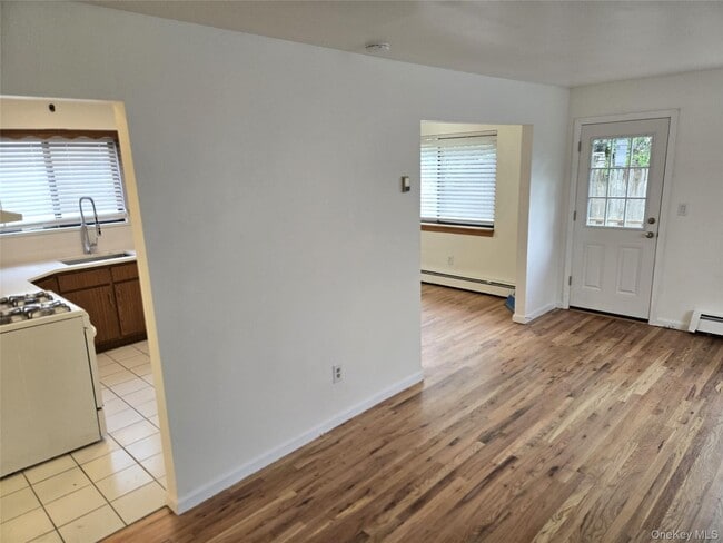 Photo - 31 Hickory Rd
