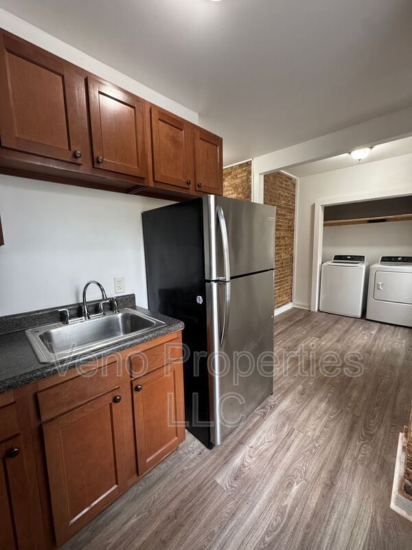 Photo - 5 Marshall St