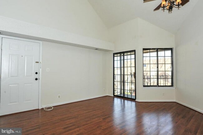 Photo - 6009 Curtier Dr Unit C