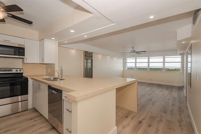 Photo - 1400 S Ocean Dr Unidad 1605