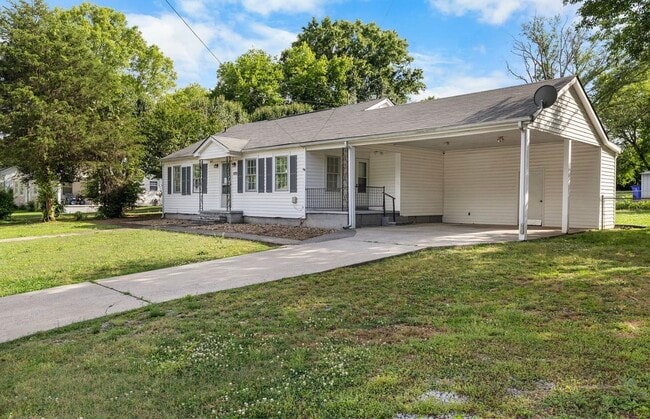 Photo - 1721 Sherrod Ave