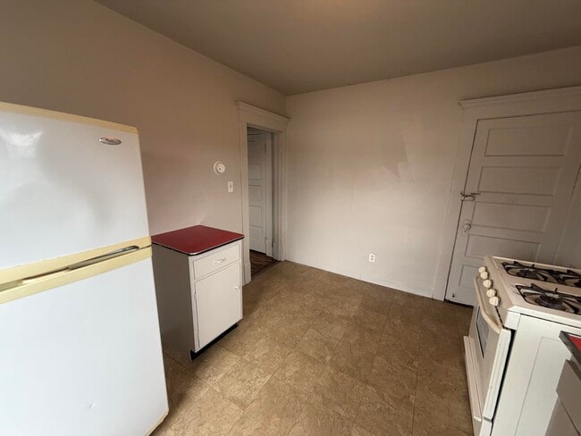 Photo - 528-4 Grant-