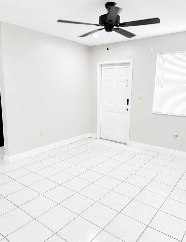 Photo - 457 NE 139th St Unit 443