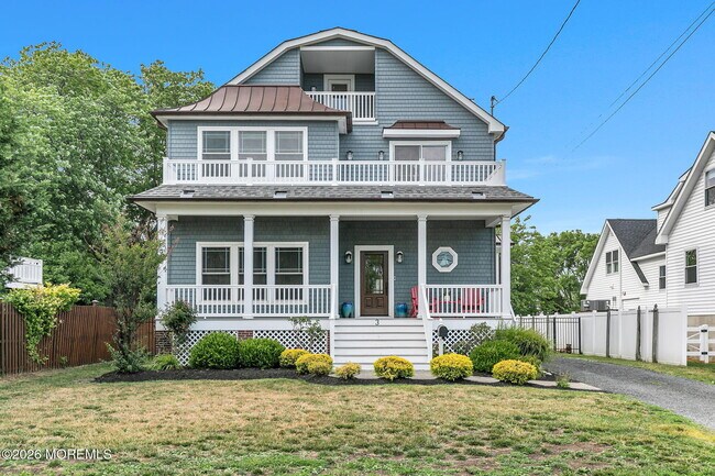 Building Photo - 3 Monmouth Pl