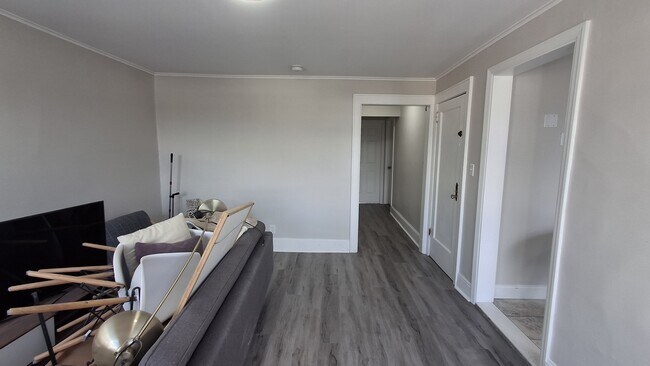 Living room (different angle) - 330 Hudson St Unit 3