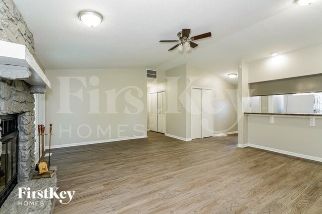 5238 Kathie Ct