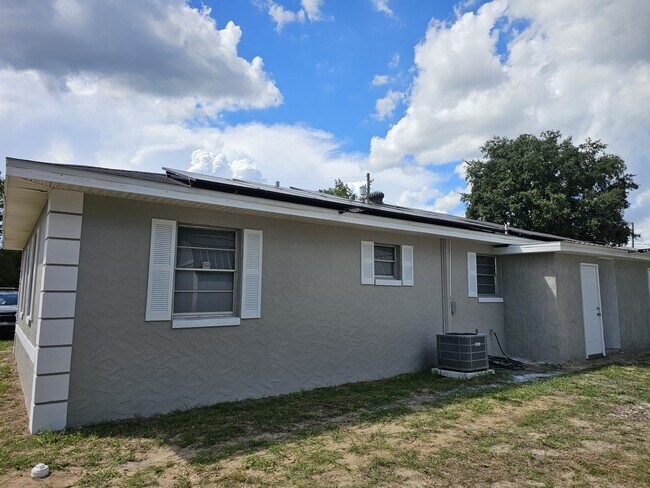 Photo - 2117 Lemon St