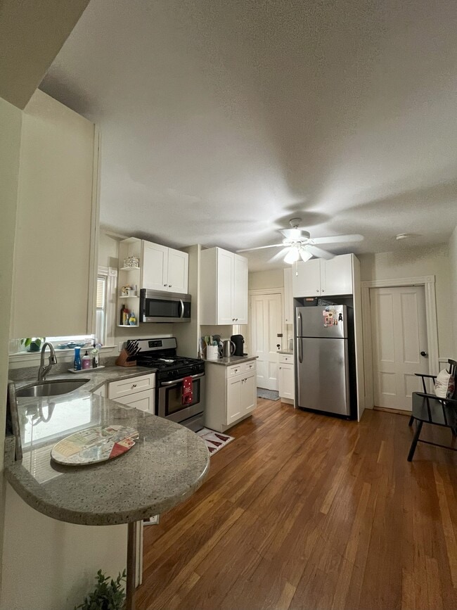 Photo - 23 Boynton St