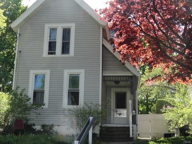 Photo - 532 Columbus Ave