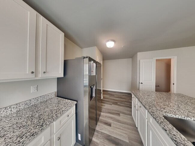 Photo - 1048 Wedgewood Ct NE