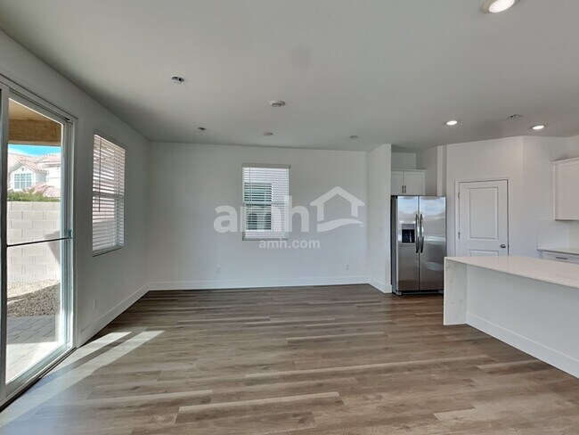 Photo - 5783 Morgans Mile Street