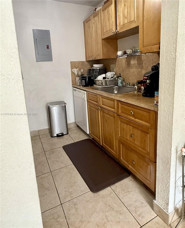 Photo - 7405 SW 152nd Ave Unit 105