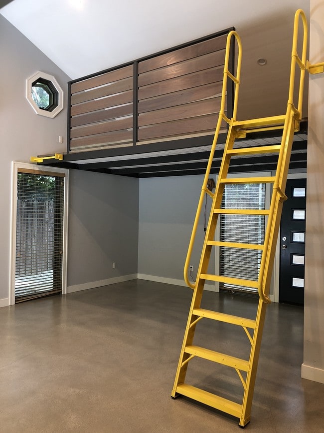 Photo - 4217 McFarlane Ave