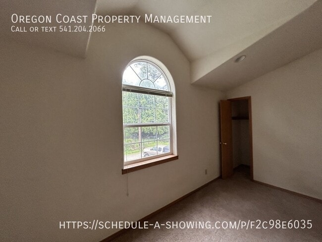 Photo - 185 S Palisade St