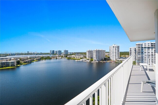 Photo - 2851 NE 183rd St Unit 1816E